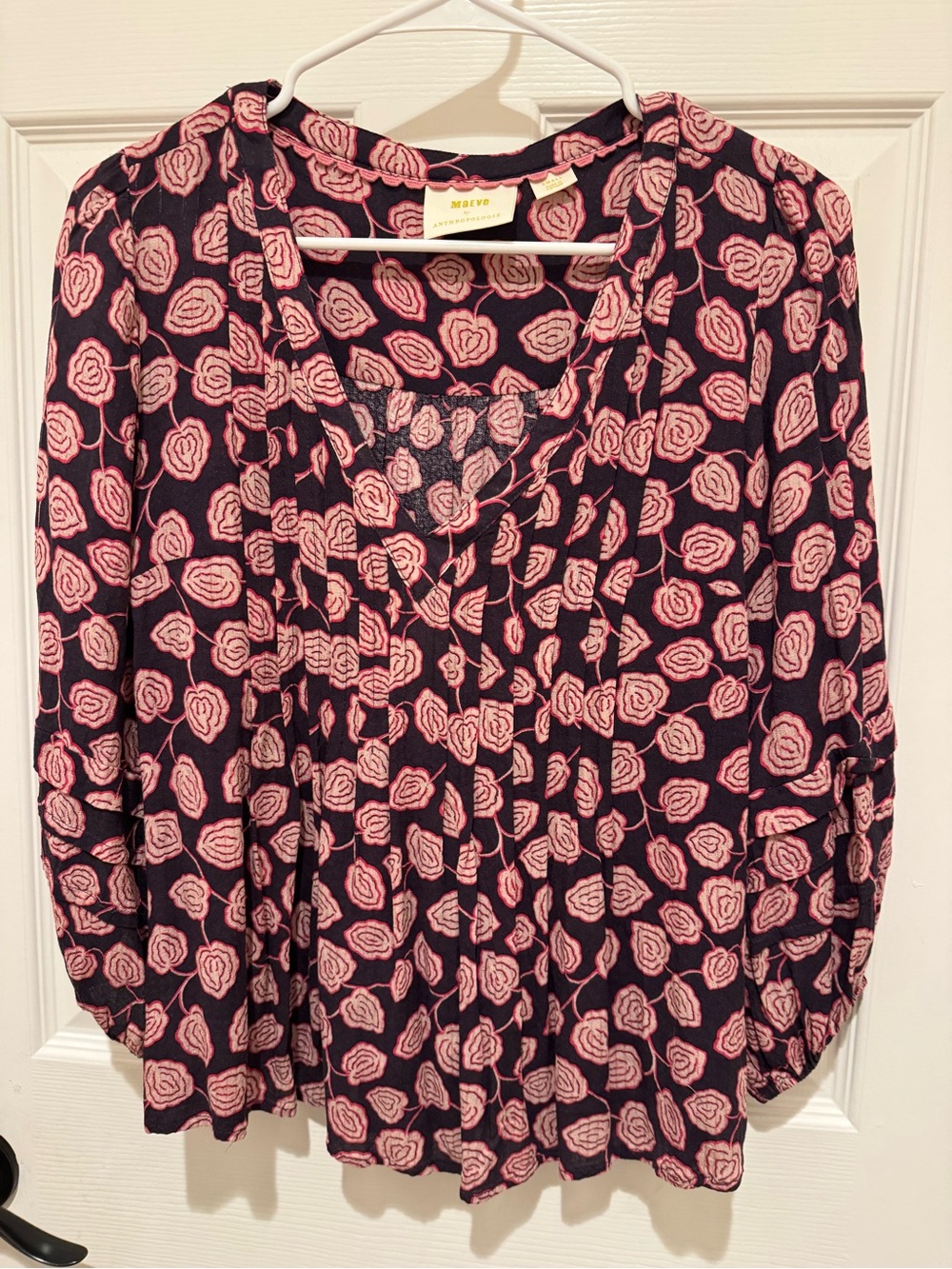 Maeve for Anthropologie Cathy pleated  V-neck top dark plum & Pink Floral Motif